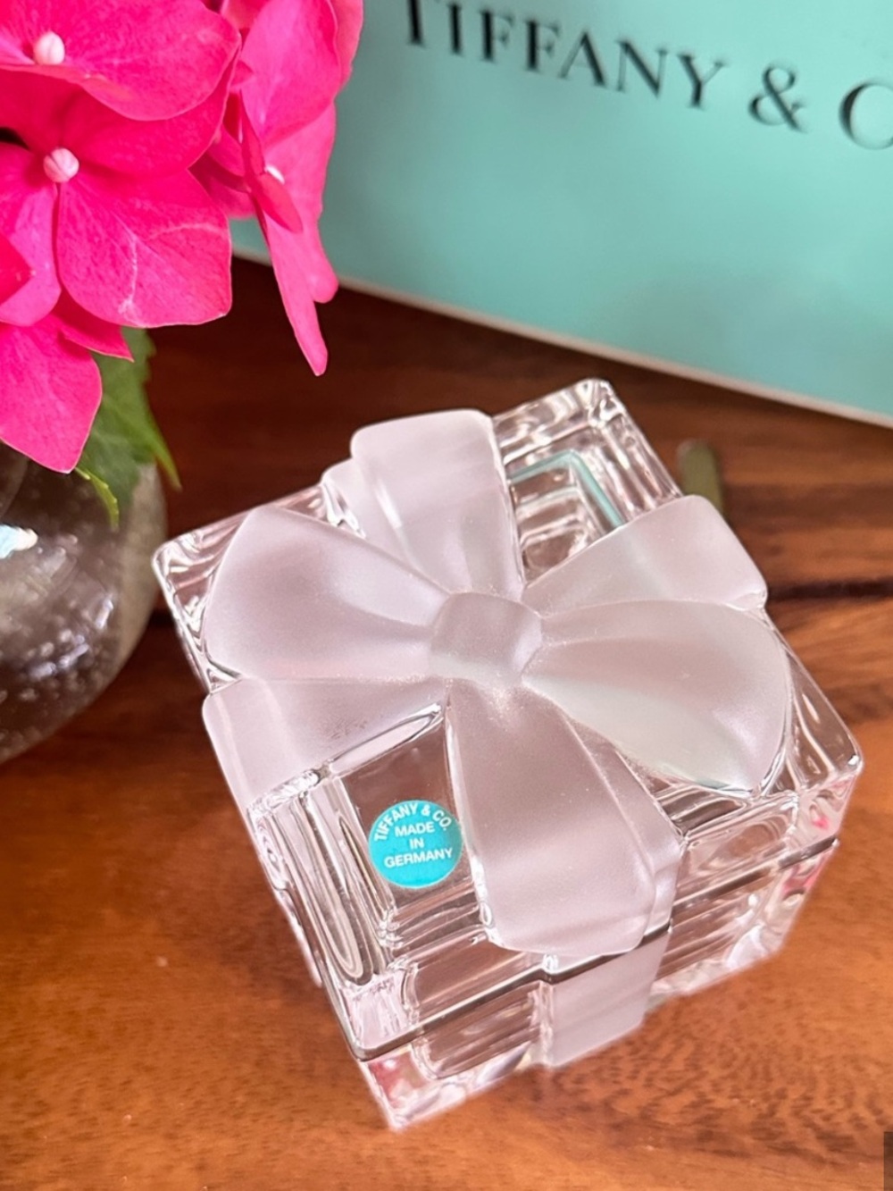 Tiffany & Co. Frosted Glass Box with Bow